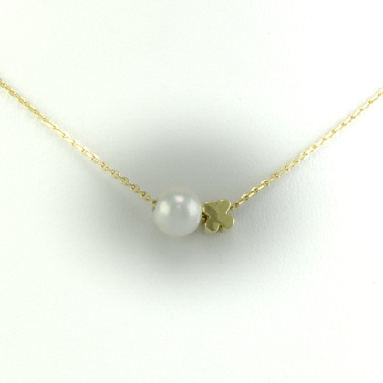 Zlatý náhrdelník čtyřlístek s perlou